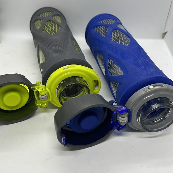 Set of 2 Zulu Atlas Glass Water Bottles with Silicone Sleeve - Picture 6 of 10